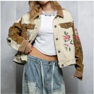 POL "Nancy" Twill Floral Embroidered Women's Jacket size Large